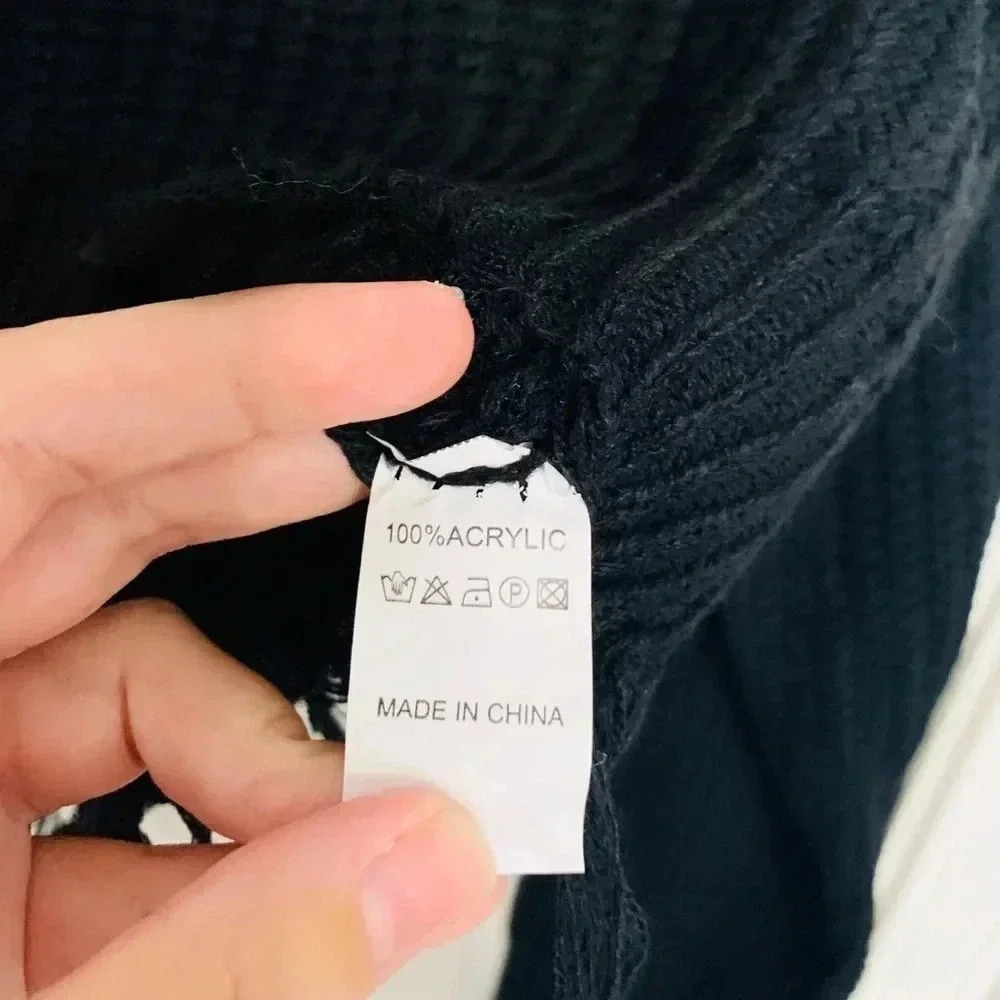 🧾NWT ZAFUL Crochet Sweater - Picture 6 of 7